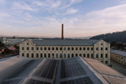 Len tu poprvé zpracovával v 19. století průmyslník Karol Wein. (Rekonstrukce přádelny v Kežmarku; BEEF Architekti)