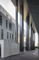 Louis Paillard, Skylight tower