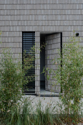 Rodinný dům v Bratislavě od Lang Benedek Associated Architects