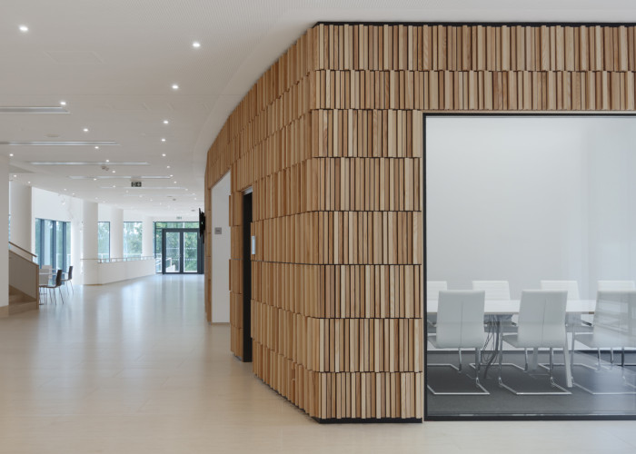 Pavilon IMPAKT MFF UK, majo architekti / Jan Jaroš, Štěpán Jablonský