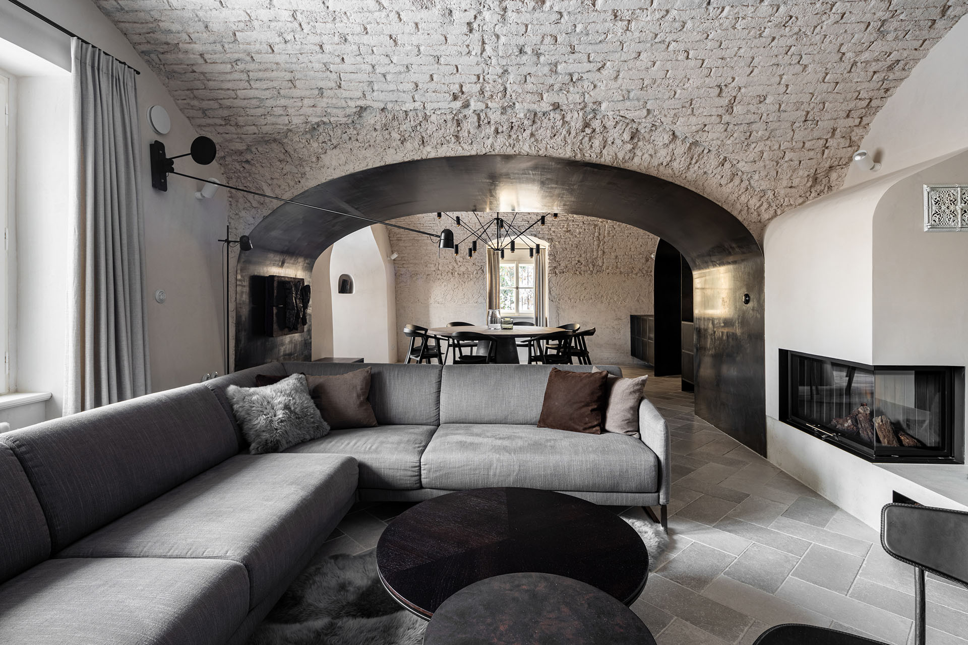 Tak se žije v hradebních zdech. 