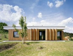 ov-a, Rodinný dům Králův Dvůr – foto