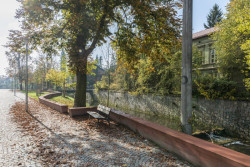 Obnova nábřeží řeky Loučné v Litomyšli, Rusina Frei