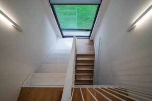 Architektka Tereza Čudová Ajmová zrekonstruovala dřevostavbu na Nymbursku.