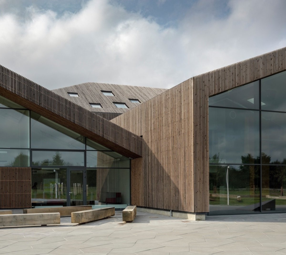 Rozšíření mezinárodní školy Ikast-Brande na komunitní a sportovní centrum od C.F. Møller Architects