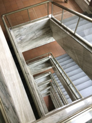 Všeobecný penzijní ústav, dnes Dům Radost, na pražském Žižkově od architektů Josefa Havlíčka a Karla Honzíka, 1932−1934