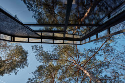 Jiří Zhoř: Dům v osadě Údolí slunce