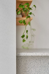 Kro Café, NEUHÄUSL HUNAL / David Neuhäusl, Matěj Hunal