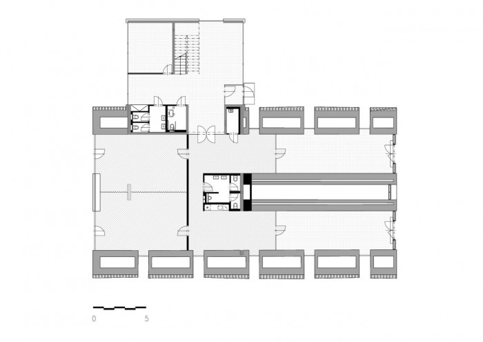 Studio acht, Centrum andragogiky, Svobodné Dvory, půdorys – foto