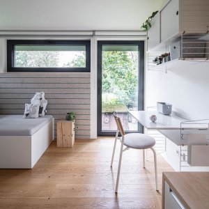 Architektka Tereza Čudová Ajmová zrekonstruovala dřevostavbu na Nymbursku.