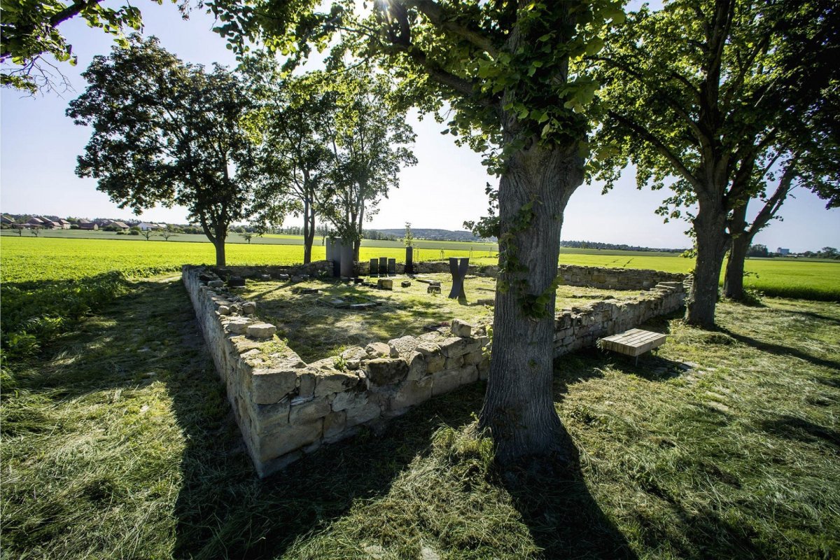 Pietní místo Kunčí, Med Pavlík architekti/ Lukáš Pavlík, Tomáš Med, Josef Odvárka