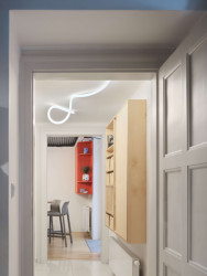 Dejvický byt pětičlenné rodiny má pouze 37 metrů čtverečních, dovnitř tedy smělo jen to nejnutnější. (Bydlení na 37 metrech čtverečních; hurá studio)