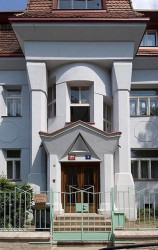 Josef Gočár, dvojdům v Tychonově ulici - foto