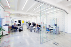 Caraa, Přestavba a dostavba továrního areálu AF BKK, s.r.o., foto