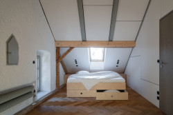 Pohled do podkroví (Rekonstrukce chalupy Borová Lada; Studio Plyš)