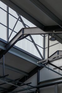 White Shed - zemědělské dílny Opatov, Atelier 111 architekti/ Veronika Indrová, Jiří Weinzettl