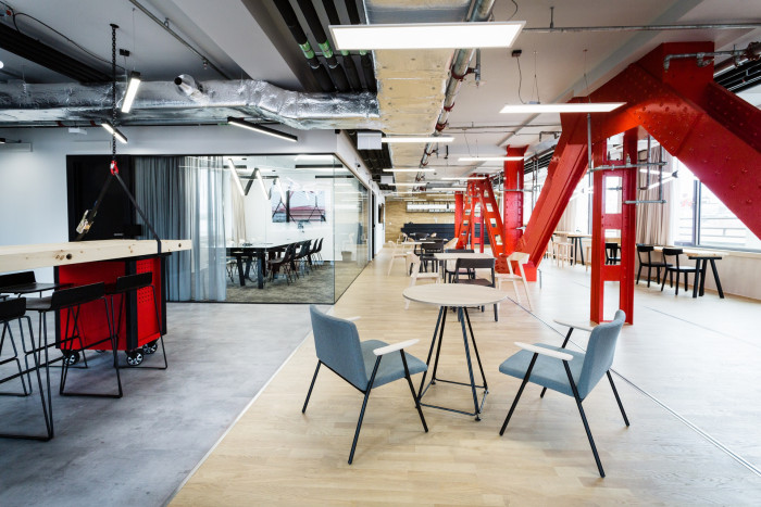 HUBHUB v Praze od studia Reaktor