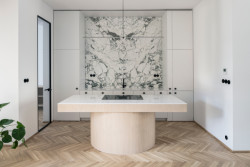 Interiér bytu HLB, Kuklica Smerek architekti / Peter Kuklica, Martin Smerek, Juraj Hubinský