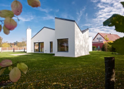 RD Chlumec nad Cidlinou, Zette ateliér,