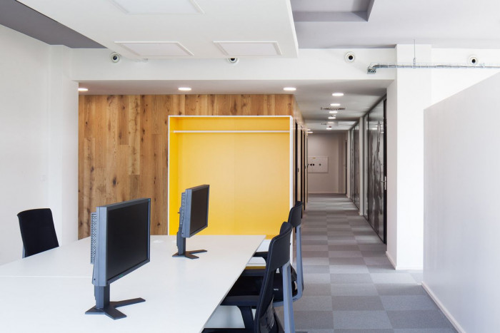 ov-a, Rekonstrukce a dostavba administrativní budovy Verona – foto