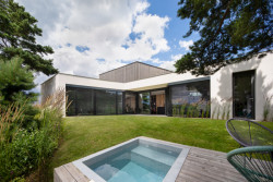 RD Barrandov, Dooom / Igor Bergmann, Ondřej Lukeš