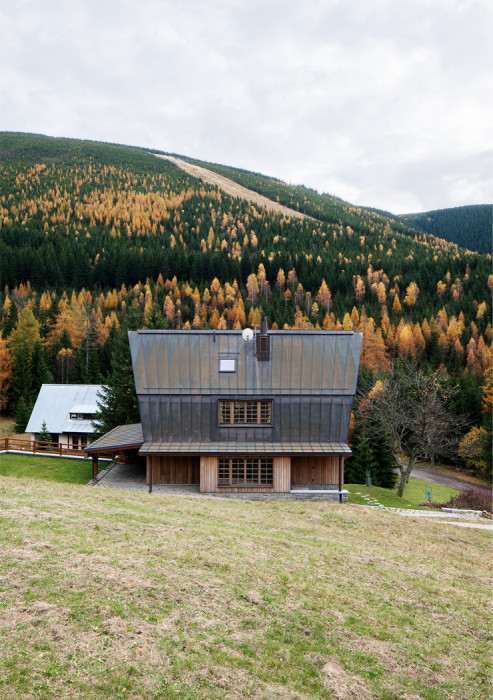 Přestavba chaty ve Svatém Petru, Znamení čtyř - architekti