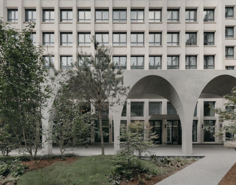 Proměna správní budovy v Paříži od David Chipperfield Architects