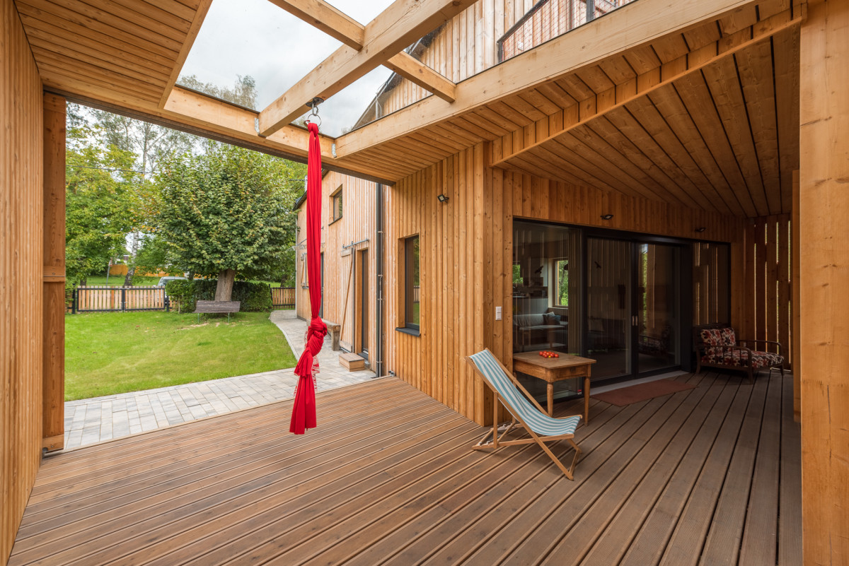 Rodinný dům Prokop na Příbramsku od ateliéru ASGK Design realizovala firma Vesper Homes.