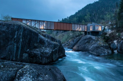 Spolek KRUH zve na dubnovou přednášku, jejímž hostem bude český architekt Ivan Kroupa