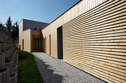 Dům pod hradem, MODULORA