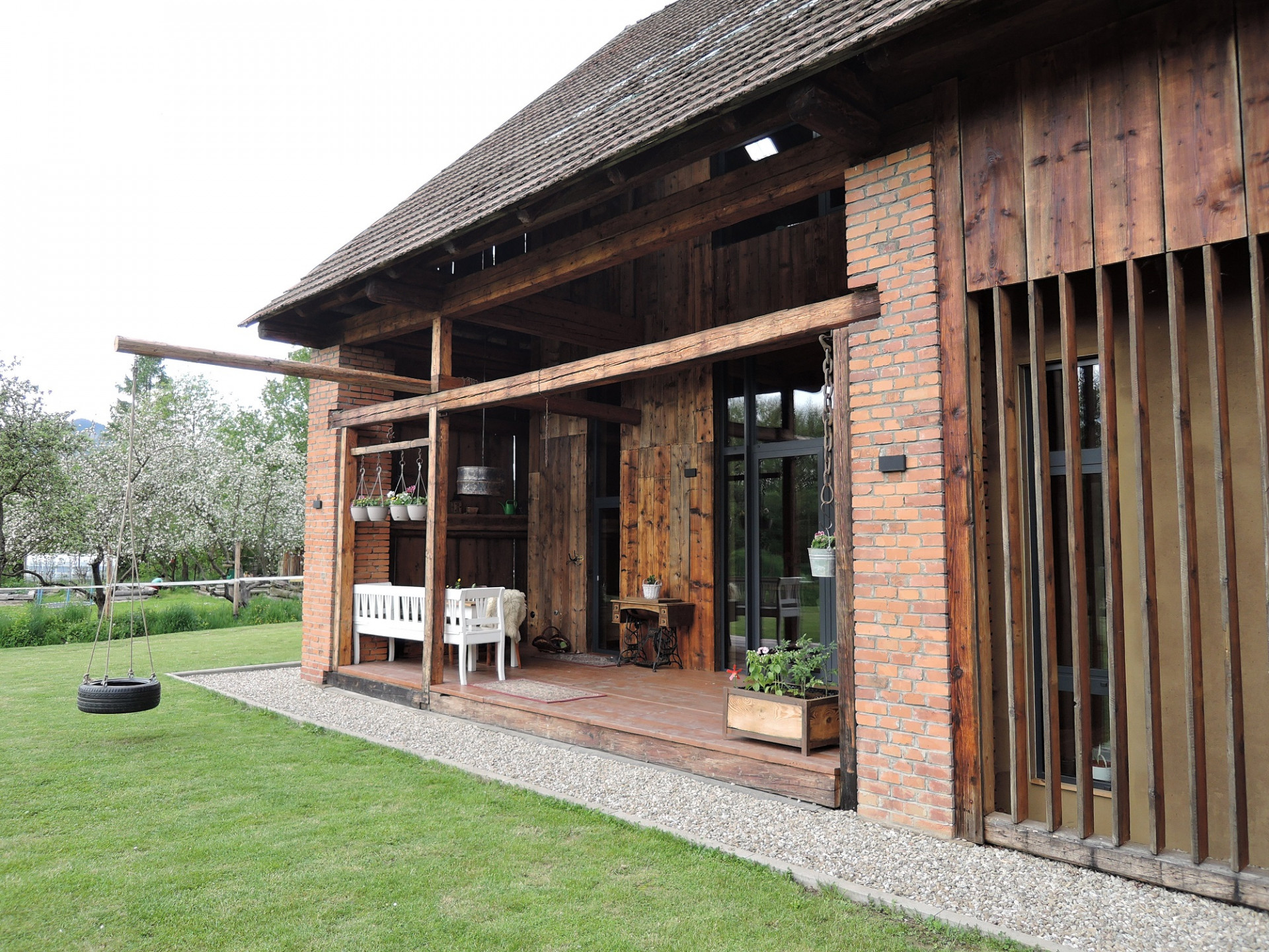 Rodinný dům ze stoletého humna, Eliška Turanská