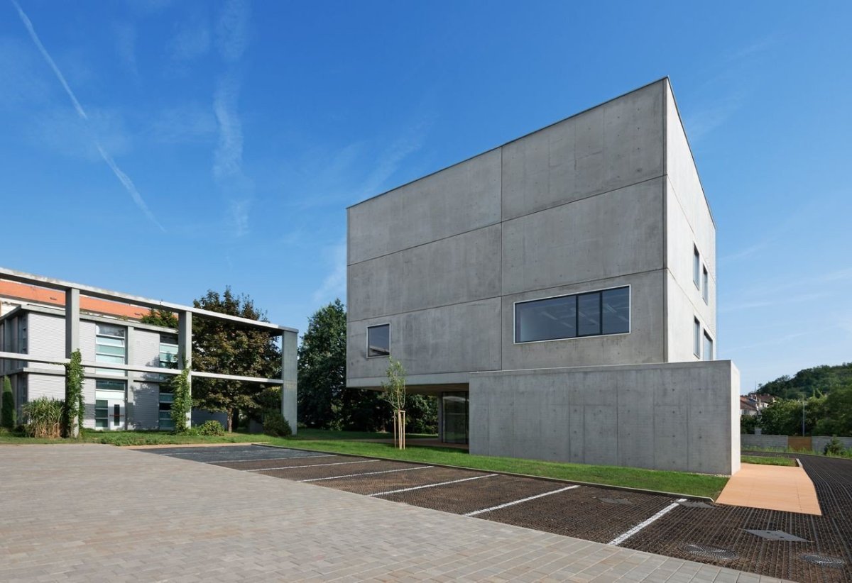 atelier-r, Přístavba laboratoří a počítačového centra CzechGlobe – foto