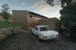 Víkendový dům v Osíku, ObloukARCHITEKT,