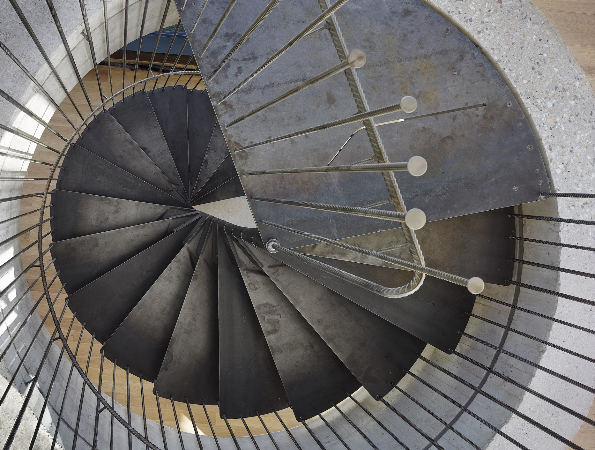 Komunardů XXXV, FIALA+NEMEC/ Stanislav Fiala