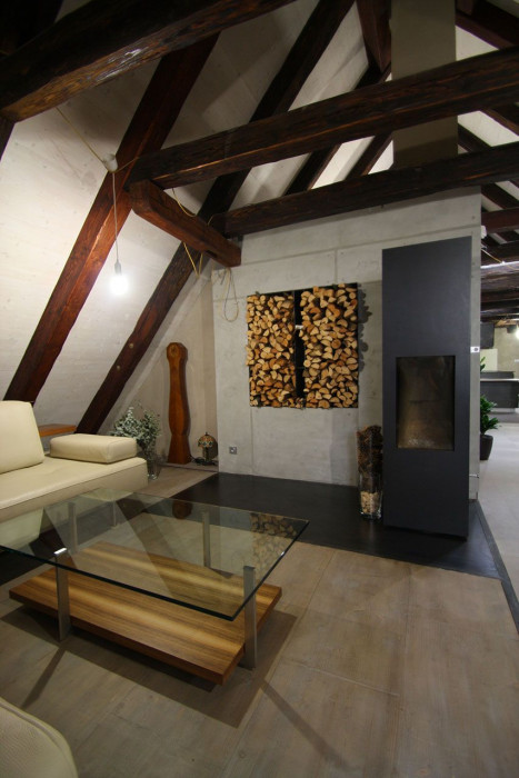 Olga Pokorná, podkrovní byt v Konviktské ulici v Praze - foto