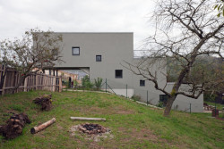 Rodinný dům v Úněticích, Mimosa architekti