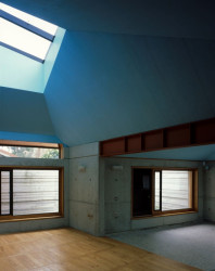 Walmer Yard, Peter Salmer