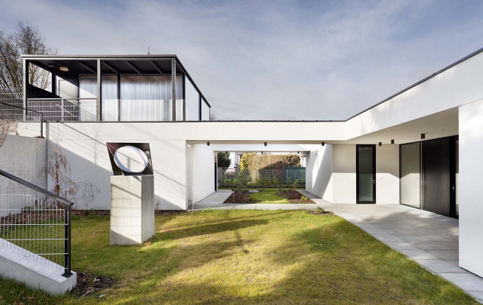 OK Plan Architects, Rodinný dům v Měchenicích - foto