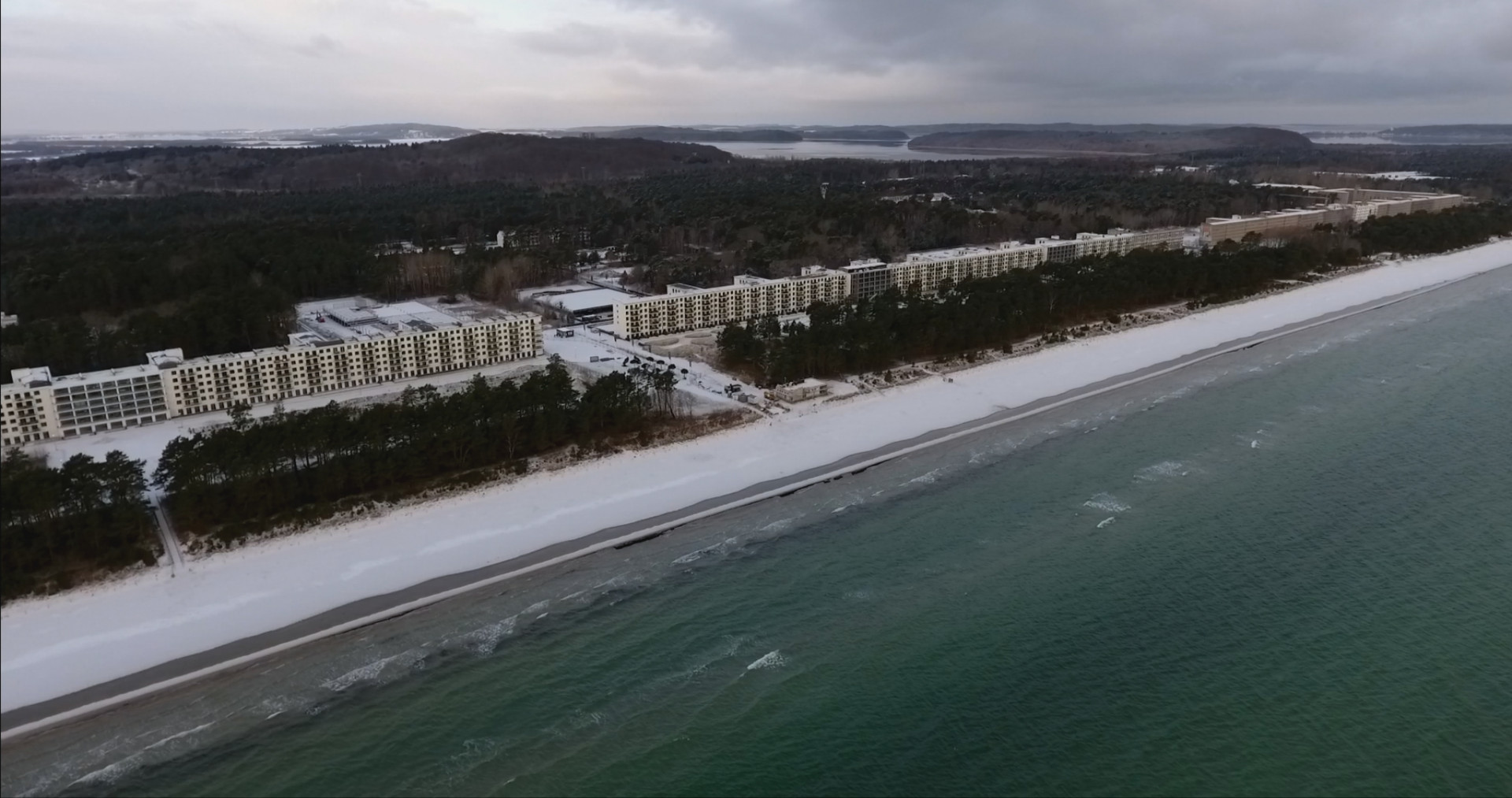 Inside Prora, Nico Weber, Německo, 2020. Zdroj: KRUH