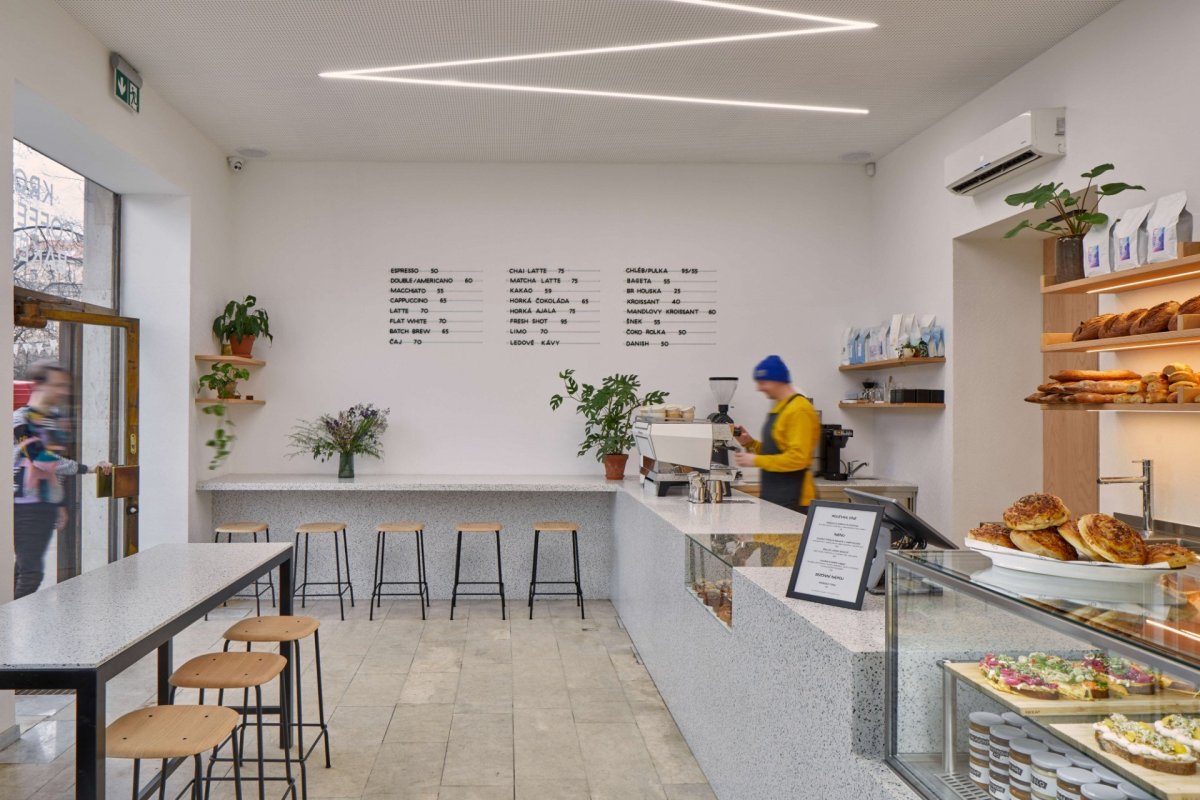 Kro Café, NEUHÄUSL HUNAL / David Neuhäusl, Matěj Hunal