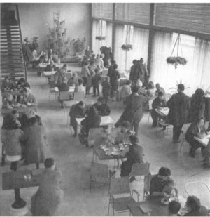 Historický Mokka Milch Eis Bar Berlin - před rekonstrukcí