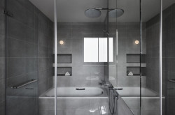 Šedivo modrý byt, Wei Yi i. d. a., Foto