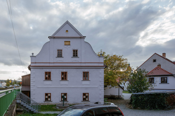 Čajovna v historickém domě v Blatné od studia DEBYT