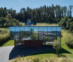 Lazy House, petrjanda/brainwork