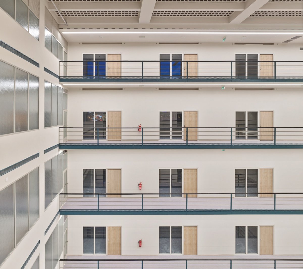 Budova Elektrických podniků v Praze-Holešovicích po rekonstrukci od studia TaK Architects