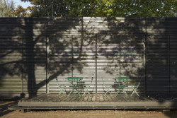 Černá verze v módu "zavřeno" (Občerstvení U Prutu, Prokš Přikryl architekti)