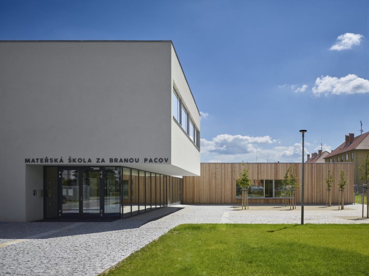 Mateřská škola Za Branou, Pacov / VYŠEHRAD atelier - Finalista 5. ročníku České ceny za architekturu. Foto: Filip Šlapal