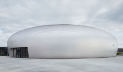 Sporadical, sportovní hala Dolní Břežany