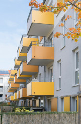 U bytových domů se v praxi často uplatňuje kombinace všech značek  - systémové řešení eliminuje riziko chyb na stavbě.