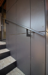 Ateliér MOLNÁR-PERÁČEK postavili v Bratislavě rodinný dům z CLT panelů